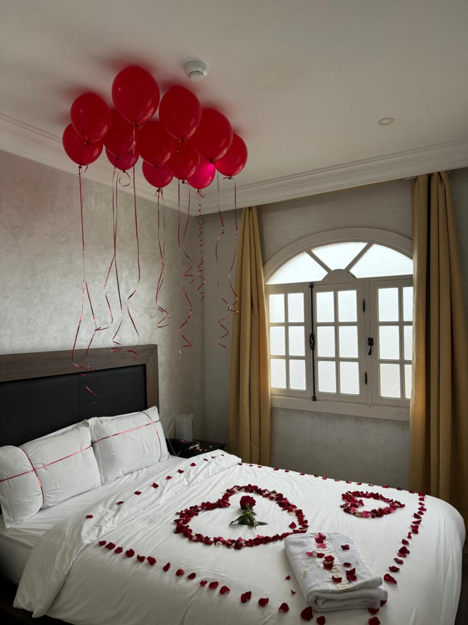 Amwaj Hotel Эль-Джадида Экстерьер фото